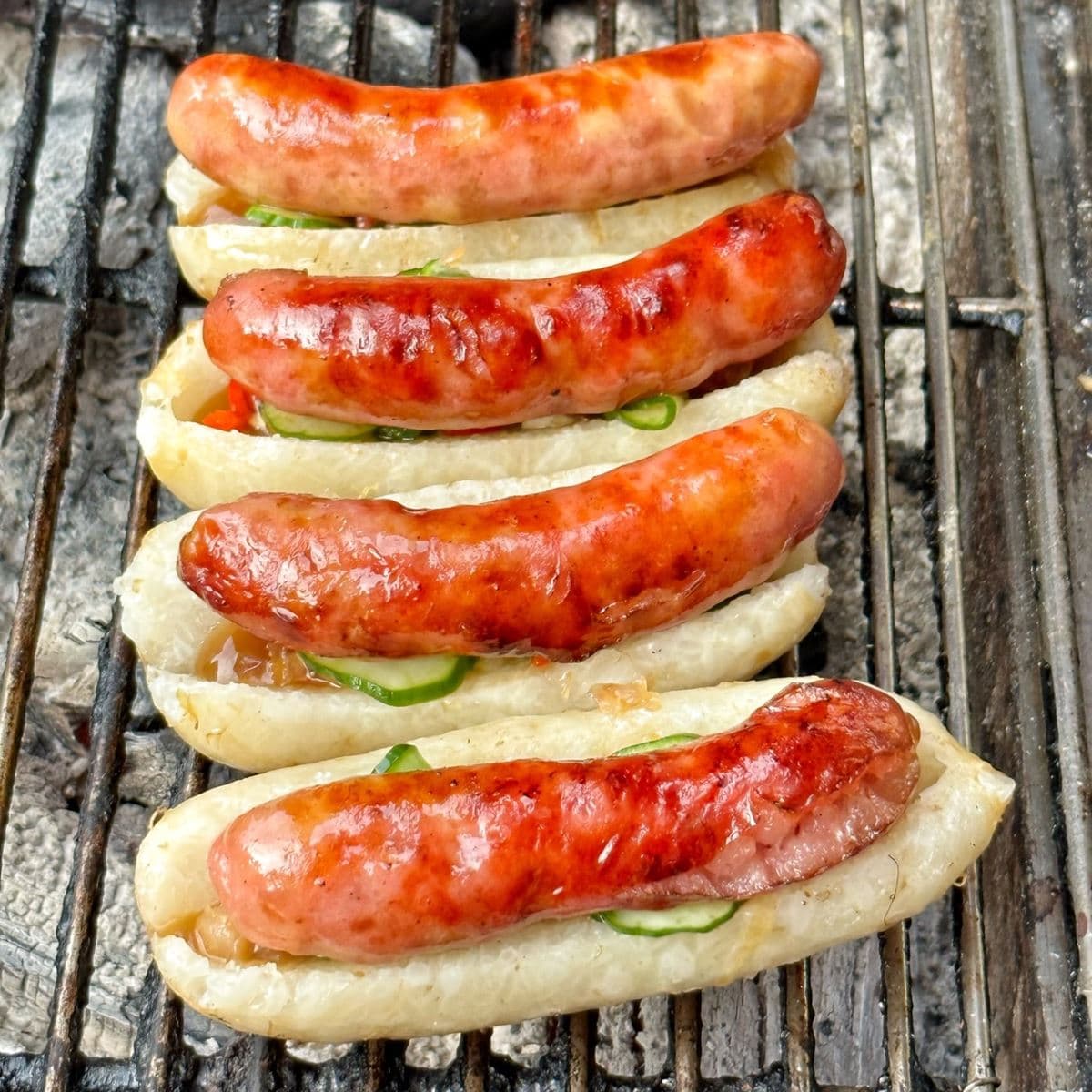 買2份比珍奶還便宜!高雄「佛系大腸包小腸」僅30元,塞滿蒜片+黃瓜不手軟 買2份比珍奶還便宜!高雄「佛系大腸包小腸」僅30元,塞滿蒜片+黃瓜不手軟
