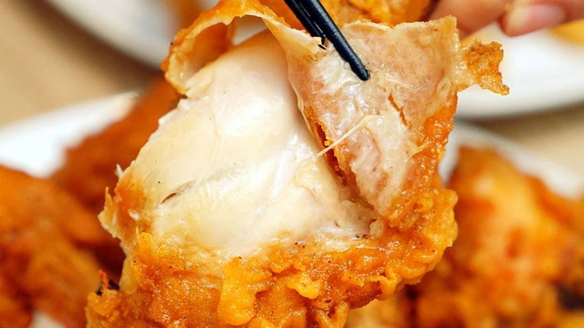 雞腿外皮酥脆，搭配飽滿又爆汁的肉質，入味又好吃！（圖片來源：大口老師的走跳學堂!）