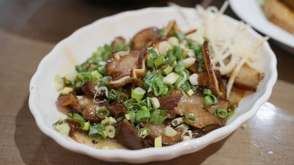 軟Ｑ的豬頭皮＋脆脆豬耳朵的組合，肯定是白飯殺手！