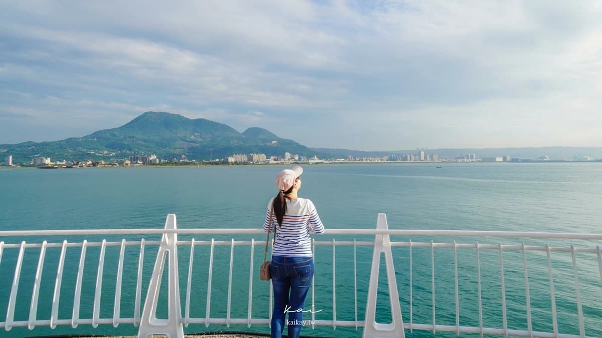 旁邊就是浪漫的情人橋和漁人碼頭觀景台， 可以欣賞美麗的海景。（圖片來源：凱的日本食尚日記）