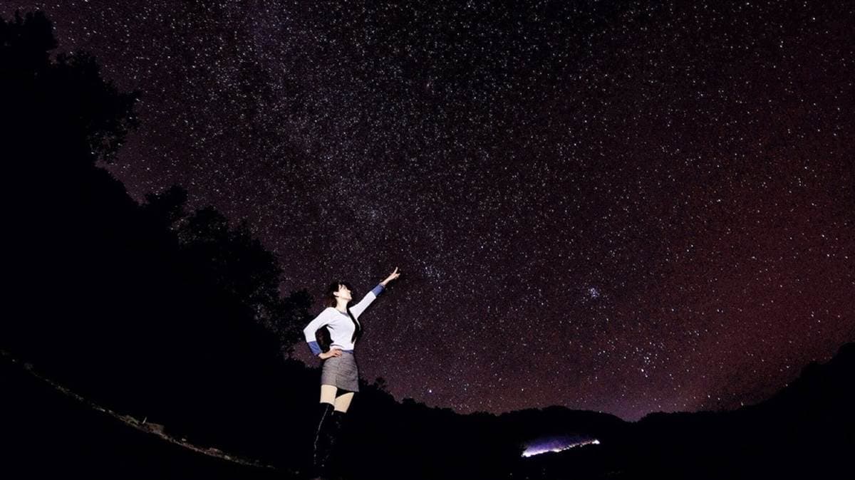 晚上有觀星活動，有專業導覽員帶領，還有機會看到流星。（圖片來源：混血珊莎的奇幻旅程）