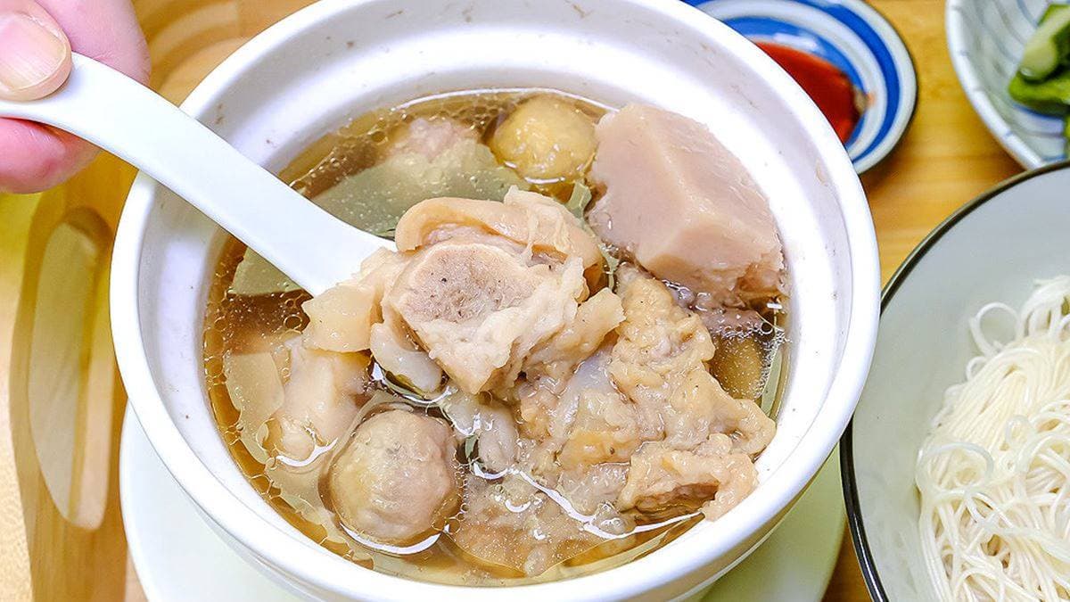「旺的佛跳牆」秉持總鋪師用料實在的精神，配料相當豐富。（圖片來源：霸子。食樂拼圖）