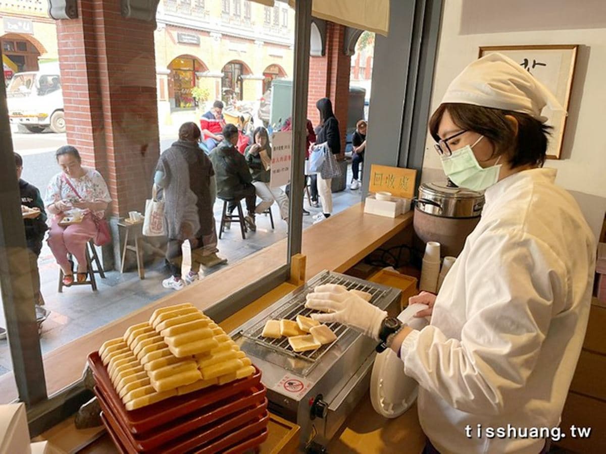 天亮就要卡位！台北最難搶「草莓大福」老店在這，路邊就能爽嗑日本宮廷甜點