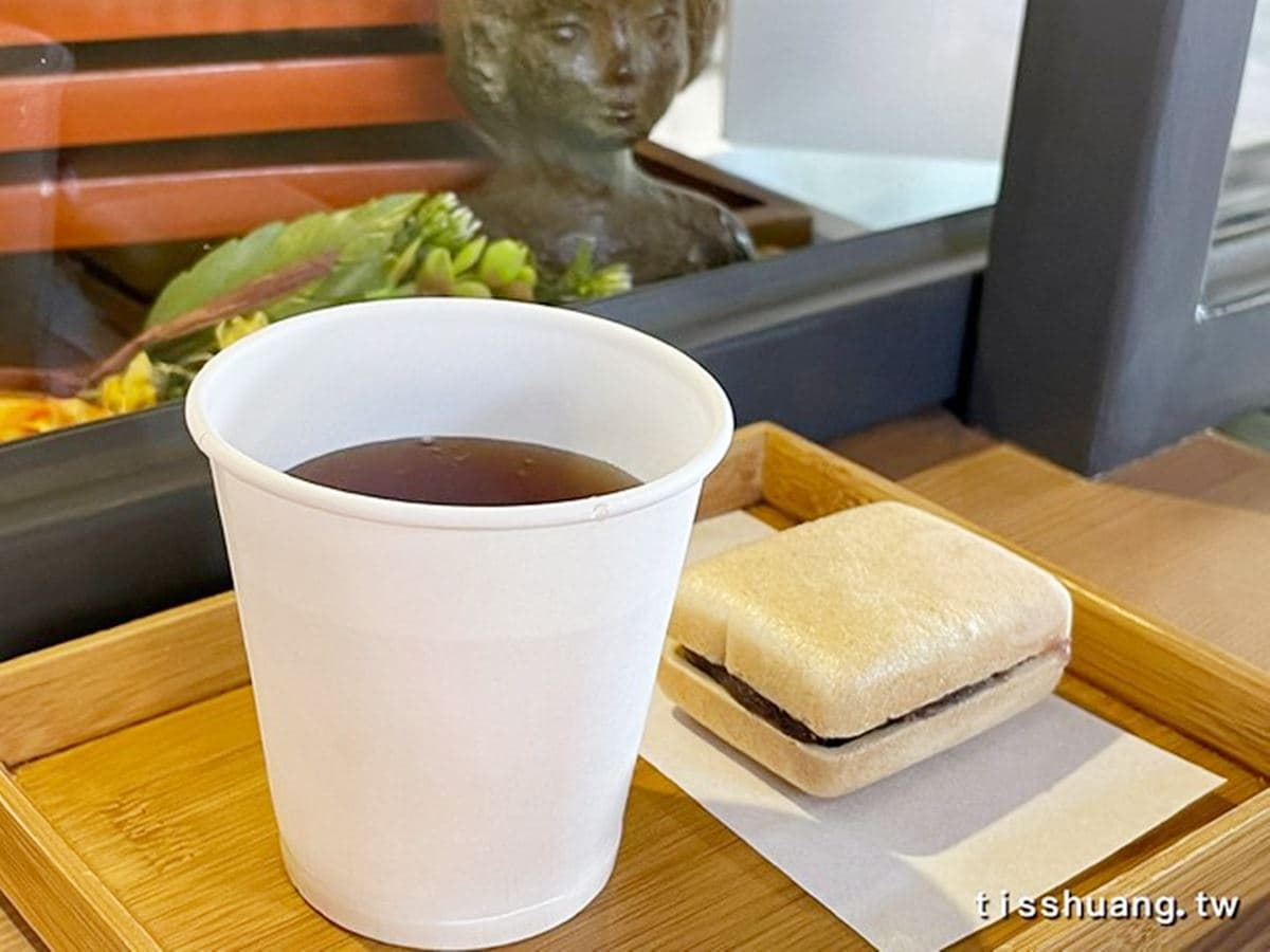 天亮就要卡位！台北最難搶「草莓大福」老店在這，路邊就能爽嗑日本宮廷甜點