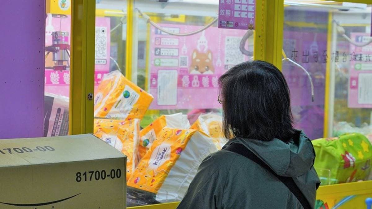 後面居然還有人排隊等著要夾衛生紙串，感覺很超值。（圖片來源：跟著尼力吃喝玩樂）