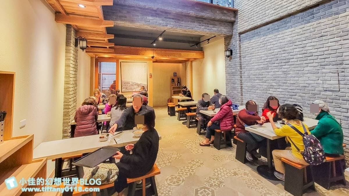 整個用餐環境很舒適又乾淨。（圖片來源：小佳的幻想世界）