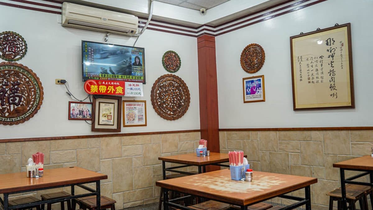 只要客人用餐結束，店家就會馬上整理乾淨，整理環境相當快速。（圖片來源：螞蟻幫的櫥櫃）