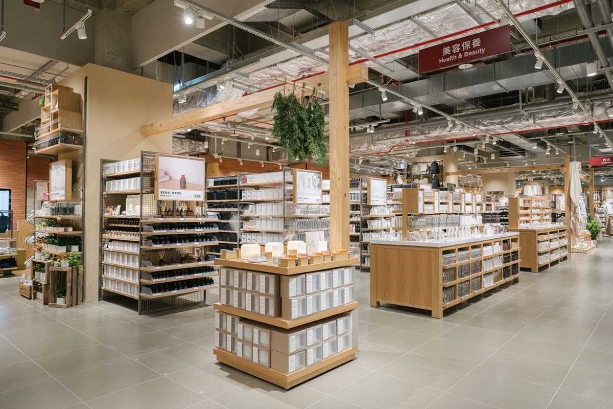 「MUJI無印良品」台中最大門市來了！500坪LaLaport台中店開幕，送布製購物袋