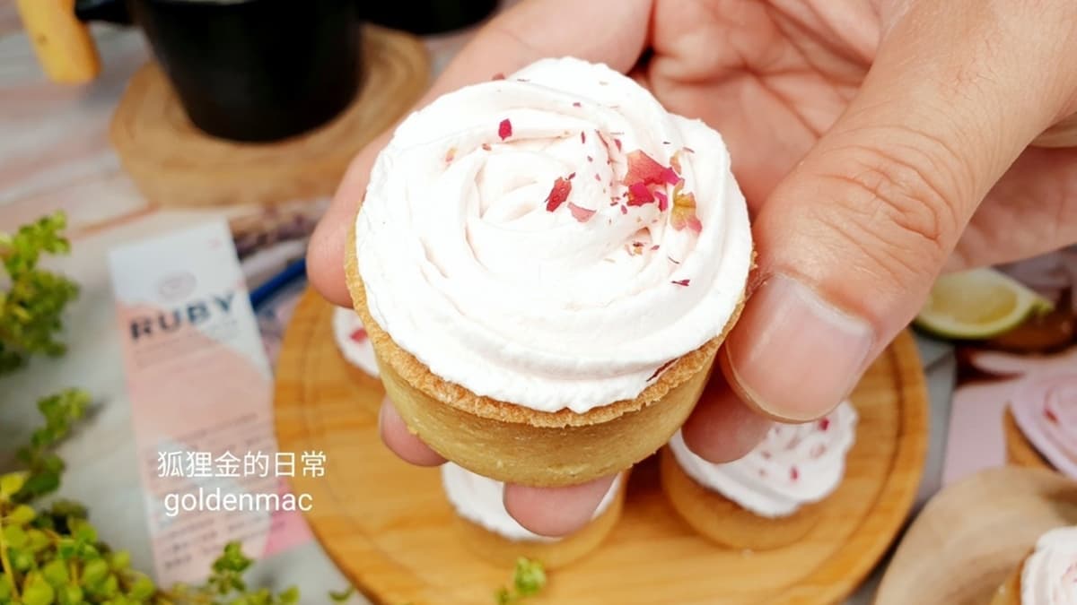 紅寶石玫瑰塔不管從哪個角度拍都超美的。（圖片來源：狐狸金的日常）