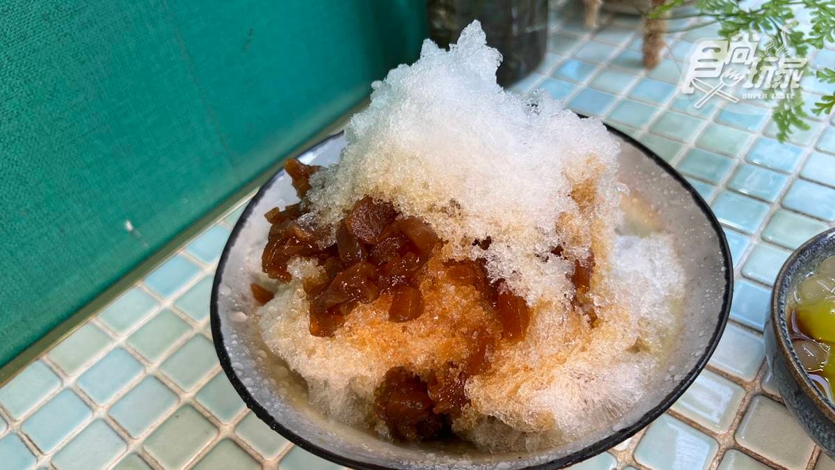 「古早味鳳梨剉冰」是私房推薦必吃的品項。