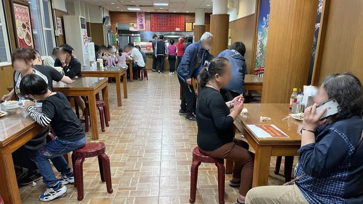 店內環境寬敞明亮，有提供免費的冬瓜茶可以喝。（圖片來源：Lisa adventrues）