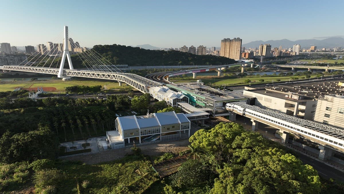 安坑輕軌通車倒數!輕軌首站開箱野餐音樂派對,精彩登場 安坑輕軌通車倒數!輕軌首站開箱野餐音樂派對,精彩登場