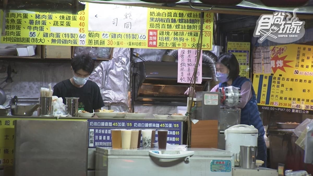 店家提供的品項豐富，想吃３餐都可以。
