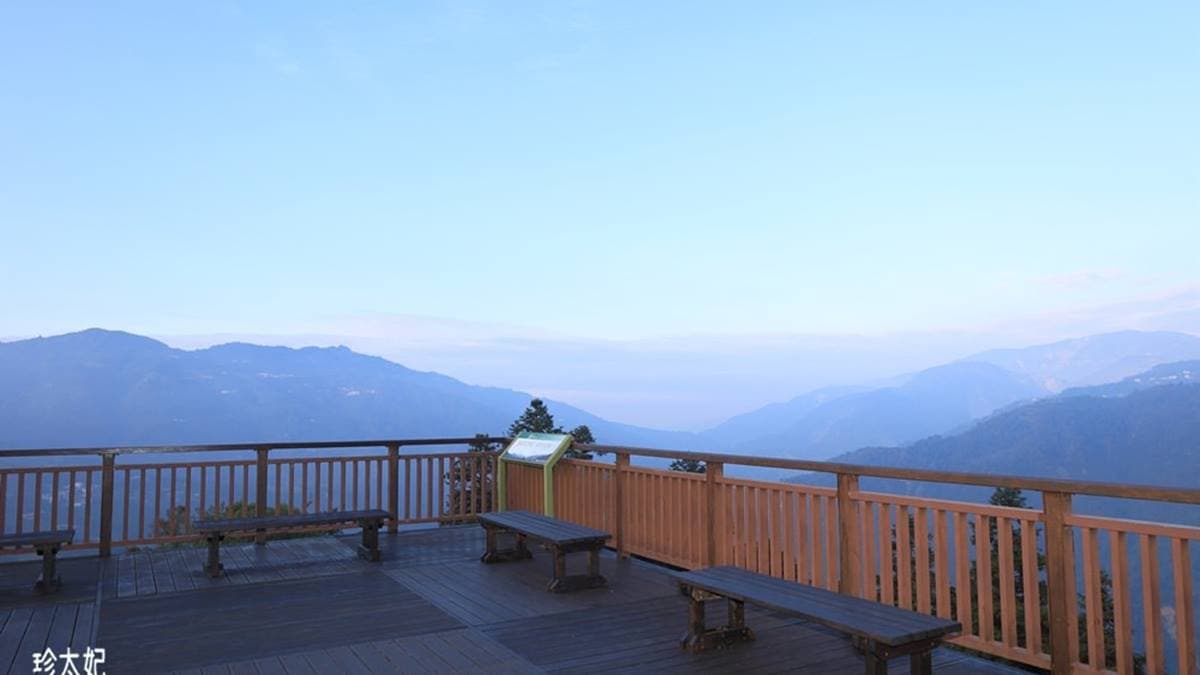 雖然沒有茶園點綴，但可以飽覽太平群山之美。（圖片來源：珍太妃旅遊親子生活）