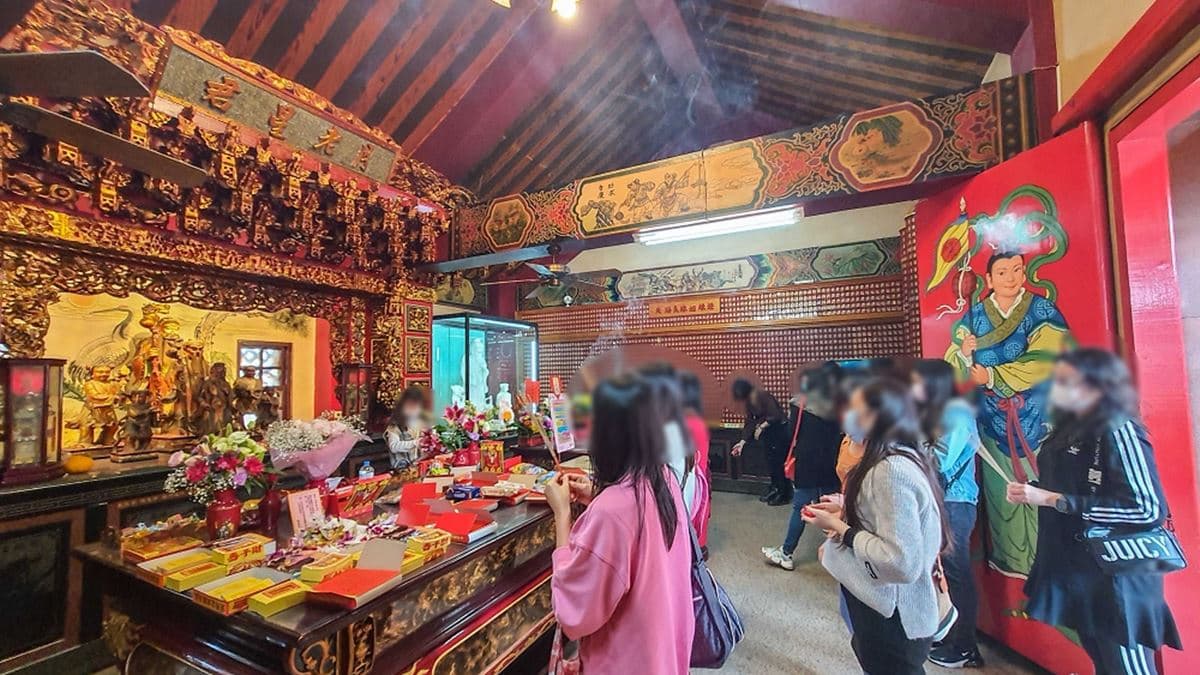 「樂成宮」求姻緣，心想事成。（圖片來源：剎有其食）