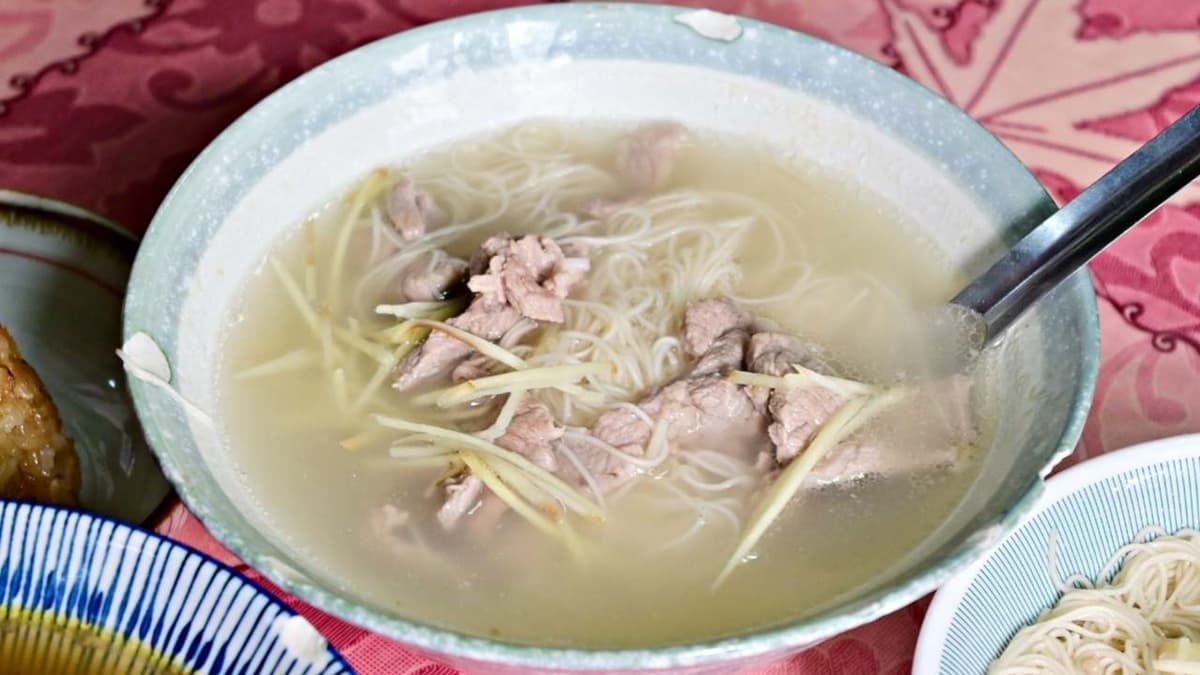 羊肉麵線很清爽，羊肉很新鮮很嫩，一點騷味也沒有。（圖片來源：吳大妮的生活筆記本）