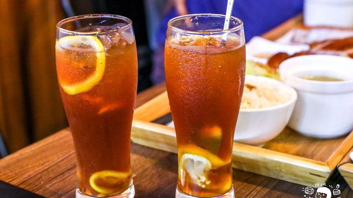 港式檸檬茶也很好喝。（圖片來源：陳小可的吃喝玩樂）