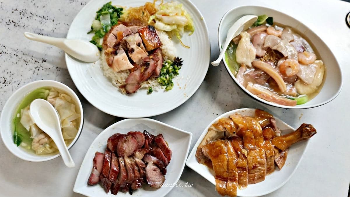 「家鴻燒鵝」餐點種類很多，除了一般燒臘外也有許多港式料理。（圖片來源：水晶安蹄。不務正業過生活）