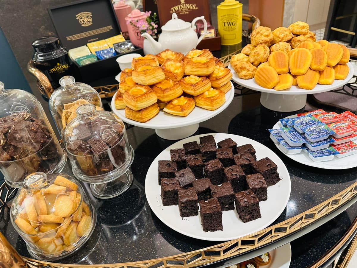 全台首創「下午茶推車吃到飽」！多達30種餐點可吃，還有茶界愛馬仕飲料能喝