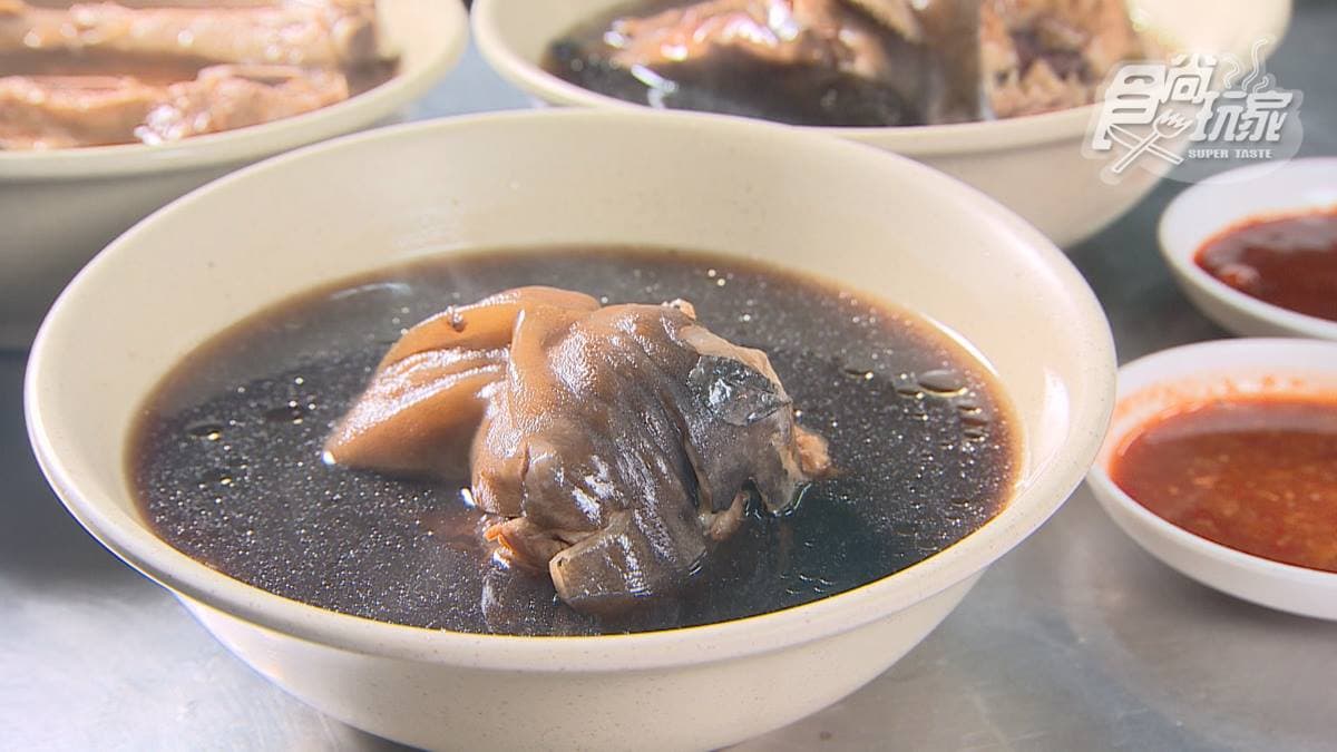 「當歸土虱」湯頭帶有枸杞甜味。
