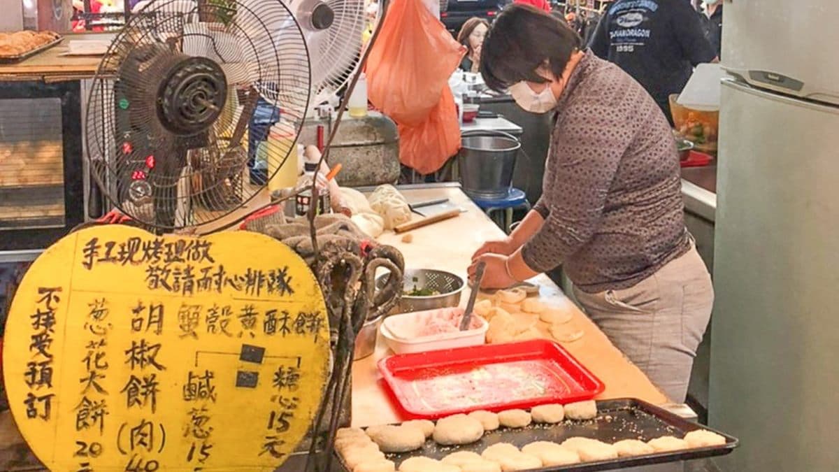 現場可以看到製作過程，完全純手工。（圖片來源：跟著尼力吃喝玩樂）