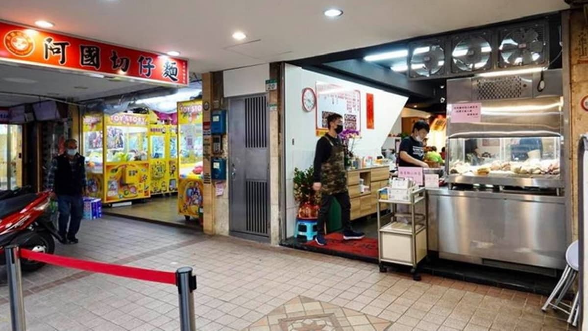 「阿國切仔麵」是間飄香二十多年的老店。（圖片來源：貓大爺部落格）
