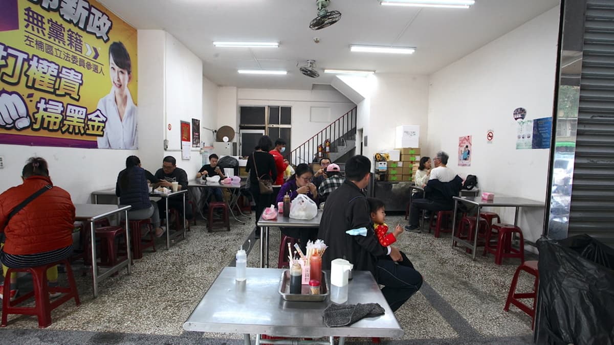雖然是老店，但環境衛生維護得很整潔。（圖片來源：樂天小高の美食之旅）