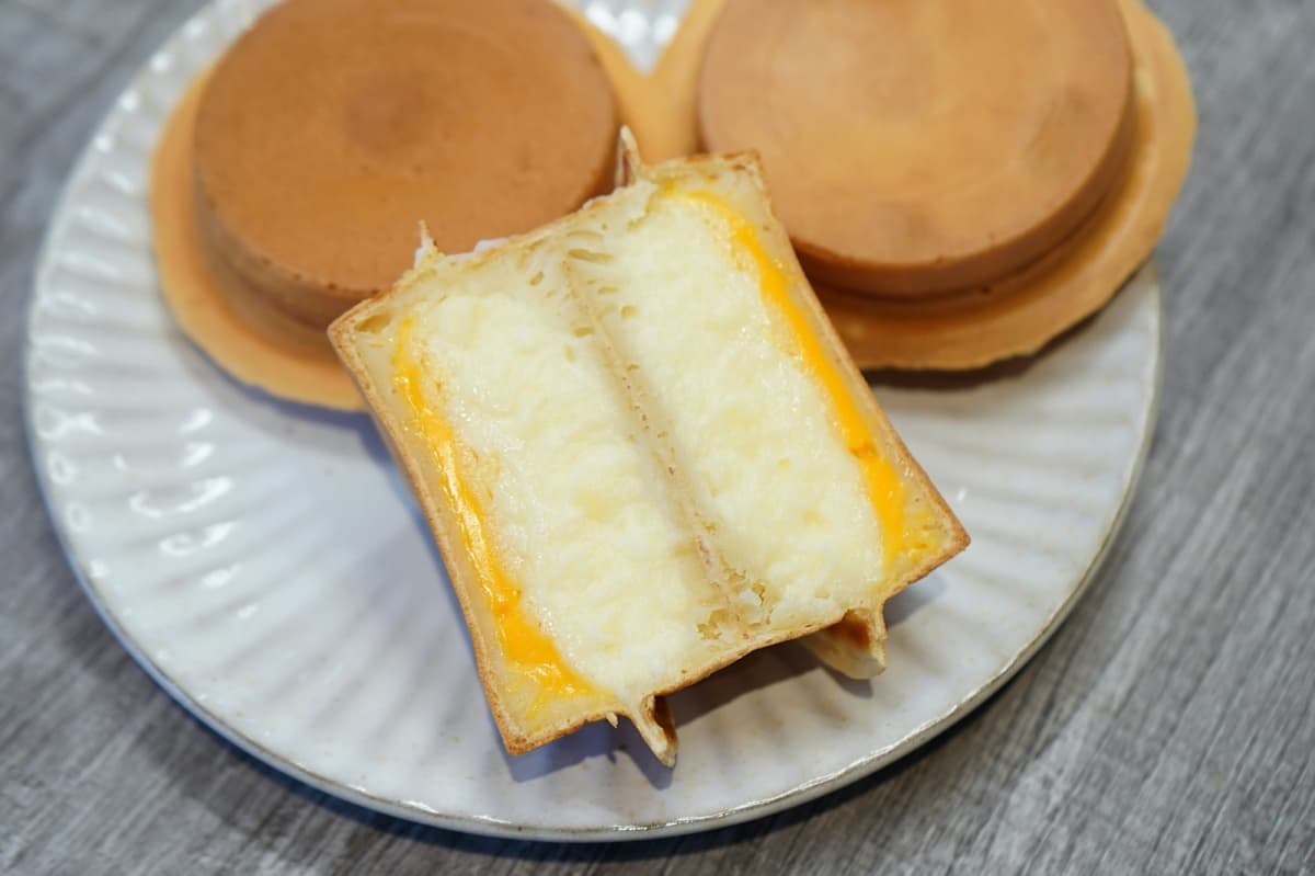 【新開店】買５送１快衝！「爆餡車輪餅」多達18種餡，還有隱藏版滿福堡口味