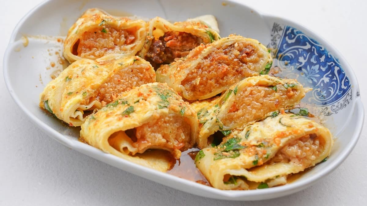 「肉粽蛋餅」這份雙澱粉組合超級飽足。（圖片來源：美食好芃友）
