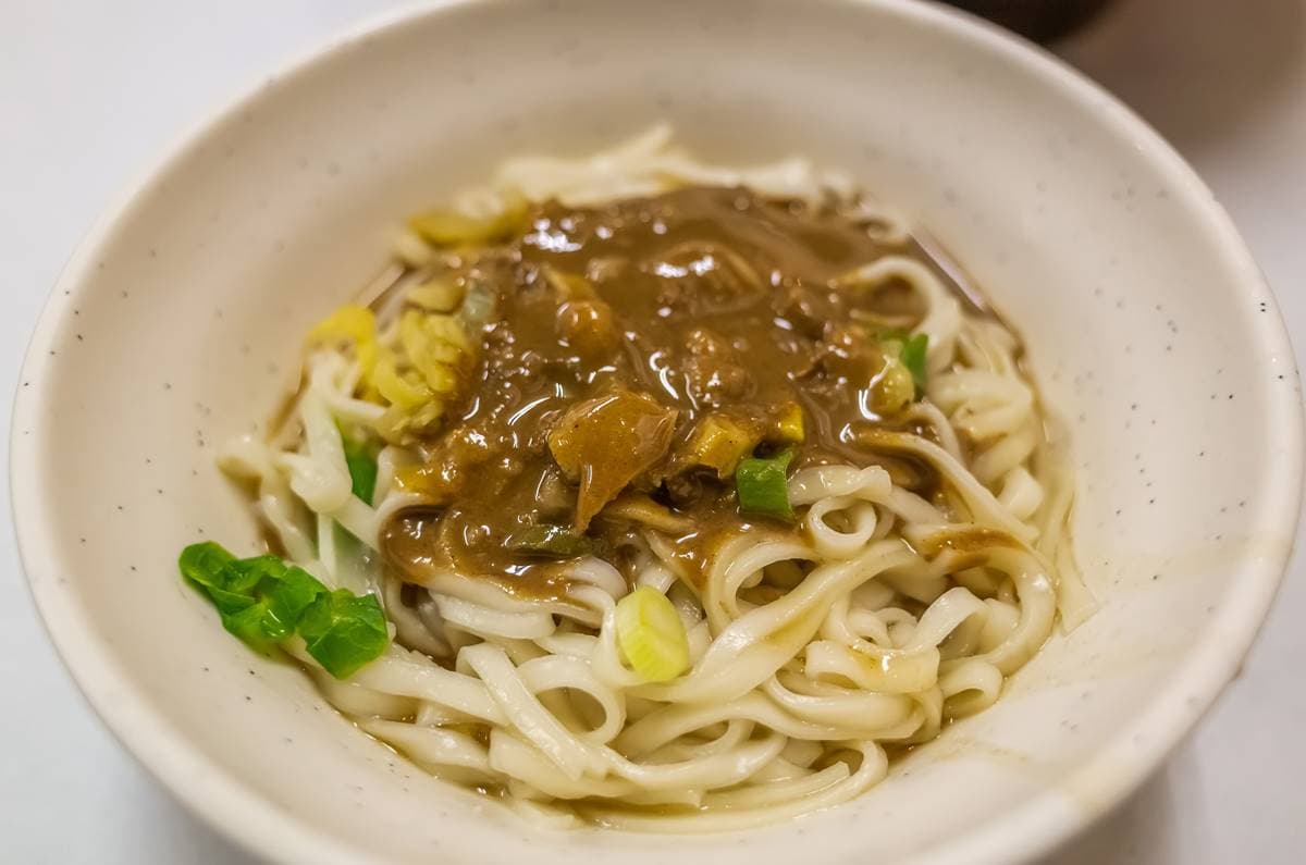 乾麵的熱量竟比湯麵高！營養師揭「麵食４要訣」，吃牛肉麵、水餃「照樣瘦」