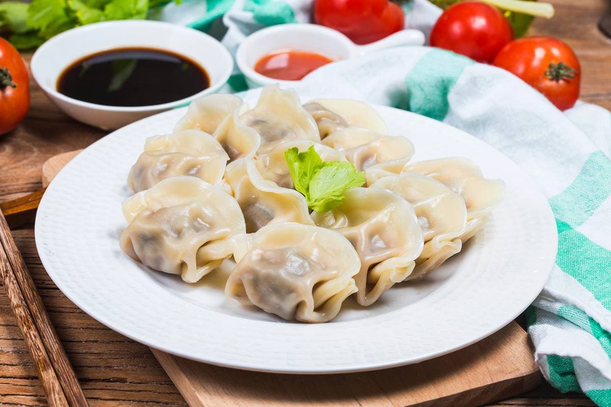 乾麵的熱量竟比湯麵高！營養師揭「麵食４要訣」，吃牛肉麵、水餃「照樣瘦」