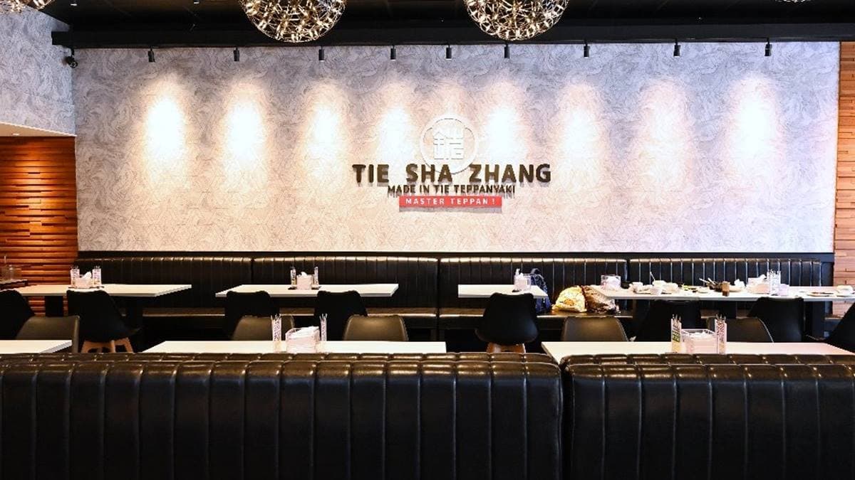 店內空間採挑高設計，用餐環境相當寬敞舒適。（圖片來源：糖糖‘s享食生活）