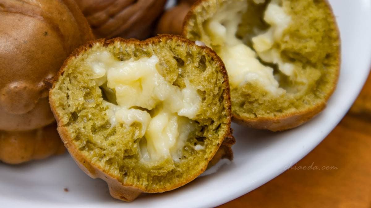 「抹茶外皮＋爆漿牛奶餡」抹茶味淡麗，不會太濃太苦澀。（圖片來源：貪吃巧達）