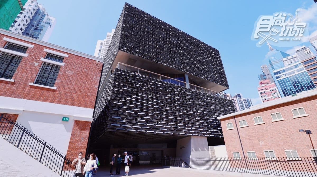 以維多利亞式紅磚建築與文藝復興式建築風格為主體。