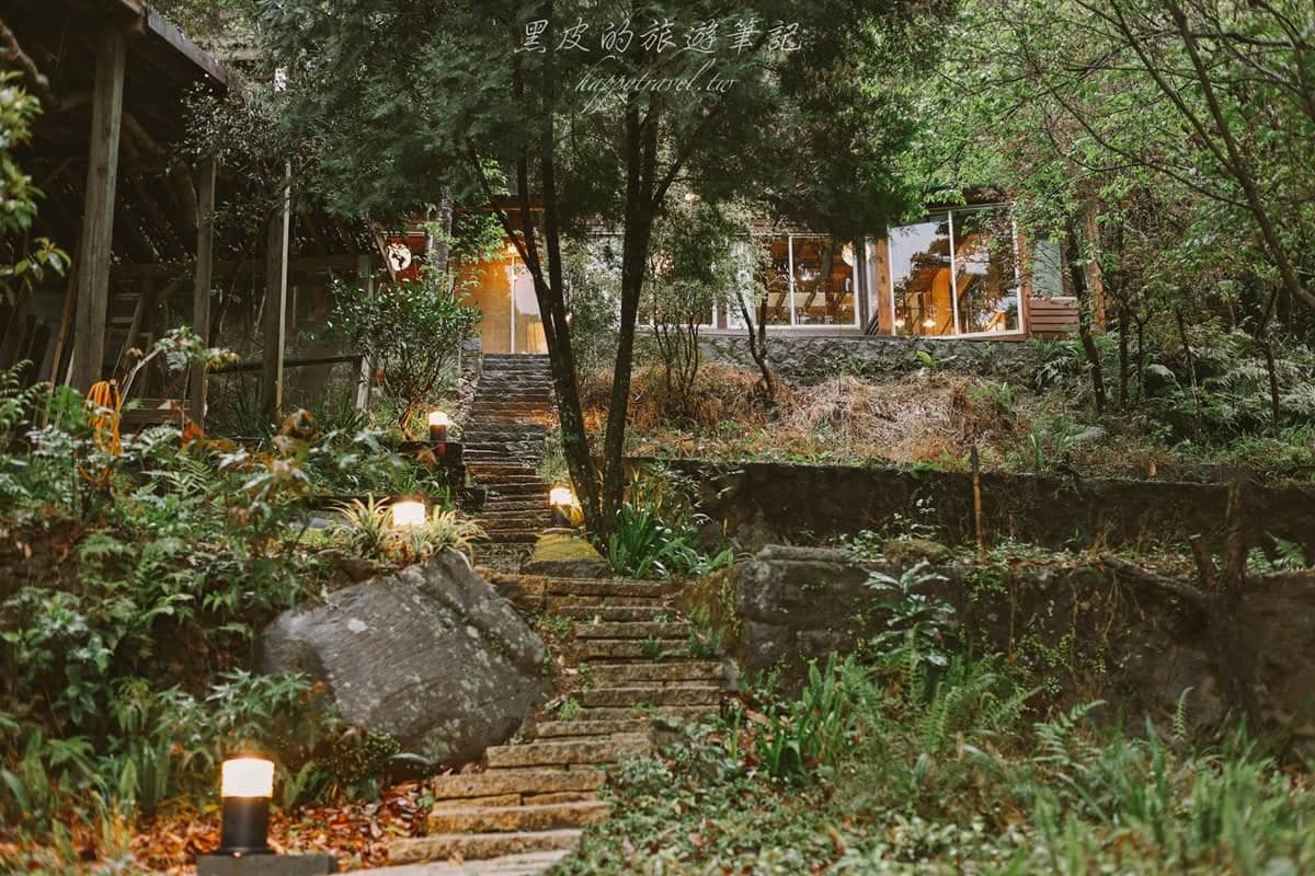 【新開店】訂到房才給地址!超神祕「小木屋民宿」藏陽明山,美到秒瞬移日本 【新開店】訂到房才給地址!超神祕「小木屋民宿」藏陽明山,美到秒瞬移日本