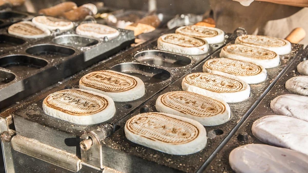 小判餅是日本九州道地的米餅改良而成。（圖片來源：大手牽小手玩樂趣）