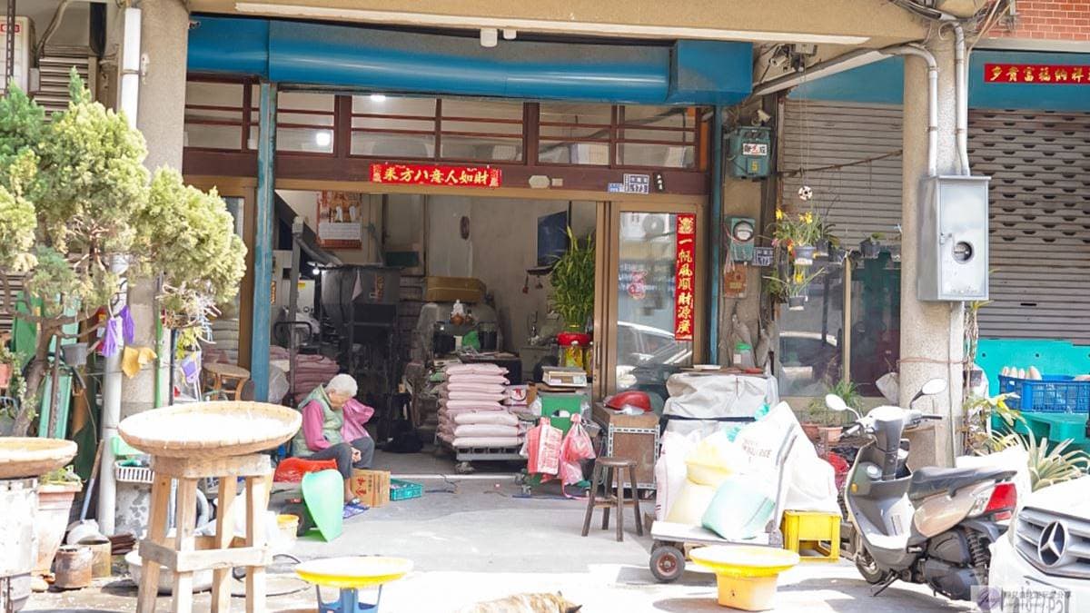 「杜貴記碾米工廠」位在苗栗後龍，是在地人才知的隱藏版米食專賣。（圖片來源：靜兒貪吃遊玩愛分享）