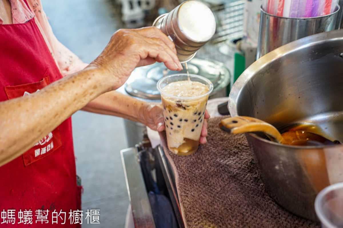 鮮乳使用統一瑞穗鮮乳，給得很大方耶。（圖片來源：螞蟻幫的櫥櫃）