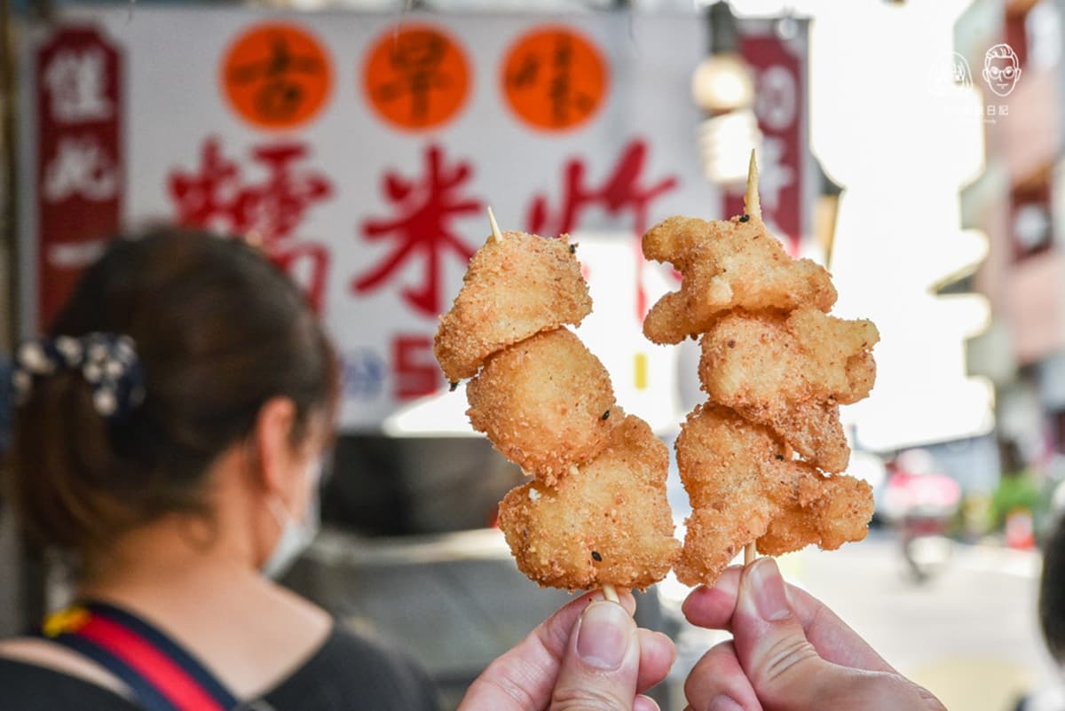 1顆只要5元!「彰化版白糖粿」大熱天也排爆,外酥內Q+花生粉一吃上癮 1顆只要5元!「彰化版白糖粿」大熱天也排爆,外酥內Q+花生粉一吃上癮