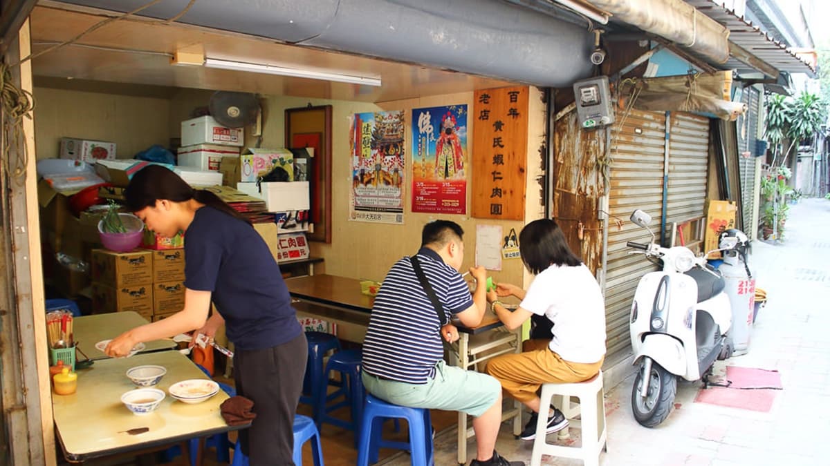 小小的店看似平凡無奇，卻是讓在地老台南人非常難忘的老味道。（圖片來源：口袋吃吃五十咩）