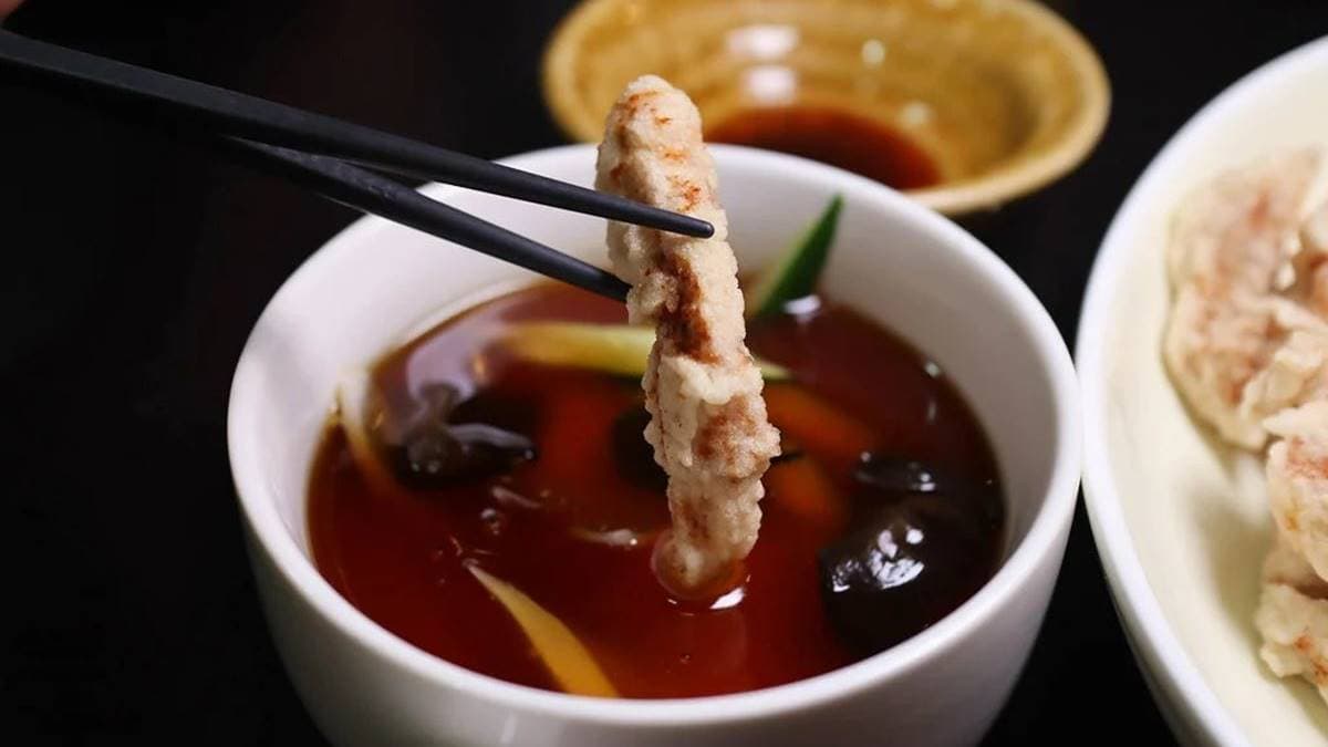 「糖醋肉」在韓劇裡常常是配炸醬麵的好夥伴。（圖片來源：Nancy將的生活筆計本）
