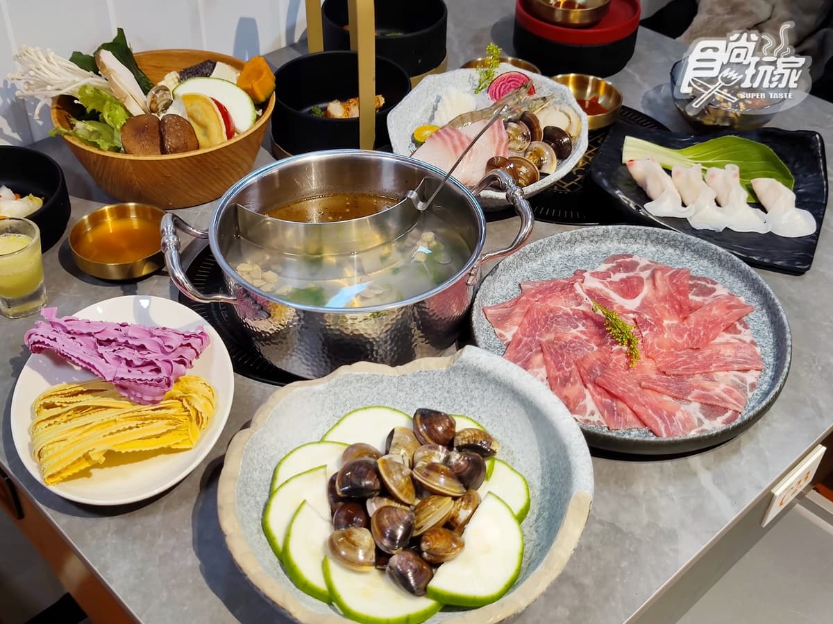 【新開店】首號店在這！亞洲鍋物千家連鎖進軍台北，「大小鴛鴦配手搖飲」吸睛