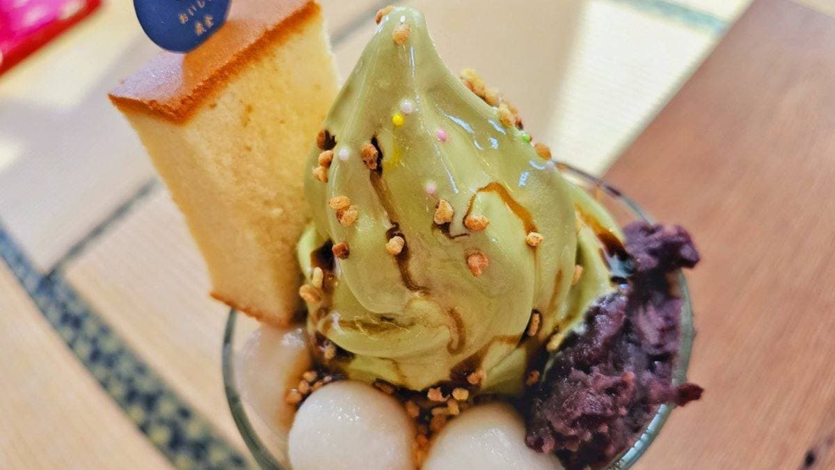 「宇治金時聖代」茶味很濃郁，分量十足，配料也給得大方！（圖片來源：Yuki's Life）