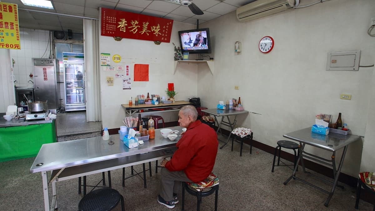 店裡座位間距擺放得很寬敞，用餐完全不會感受到擁擠。（圖片來源：樂天小高の美食之旅）
