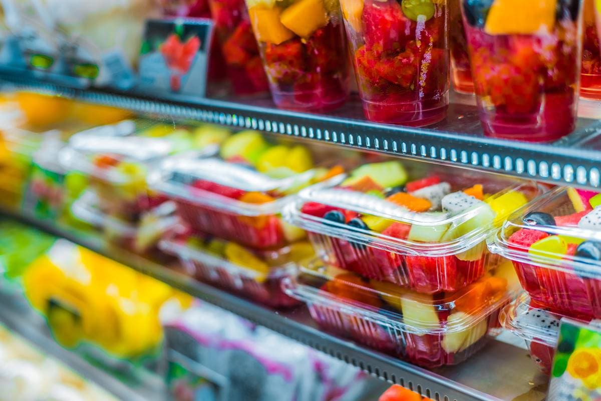 買冷飲「手濕拿發票」恐怖後果曝!肥胖、憂鬱症恐上身,「這職業」最危險 買冷飲「手濕拿發票」恐怖後果曝!肥胖、憂鬱症恐上身,「這職業」最危險