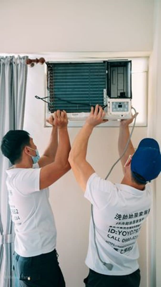 天氣熱了嗎?壯碩猛男「居家清洗服務」可預約,冷氣、洗衣機都能洗得亮晶晶 天氣熱了嗎?壯碩猛男「居家清洗服務」可預約,冷氣、洗衣機都能洗得亮晶晶