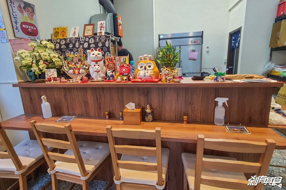 台中人不哭!忠孝夜市「最強咖哩」搬新家回歸,牽絲肉丸、爆量肉丼好吃不變 台中人不哭!忠孝夜市「最強咖哩」搬新家回歸,牽絲肉丸、爆量肉丼好吃不變