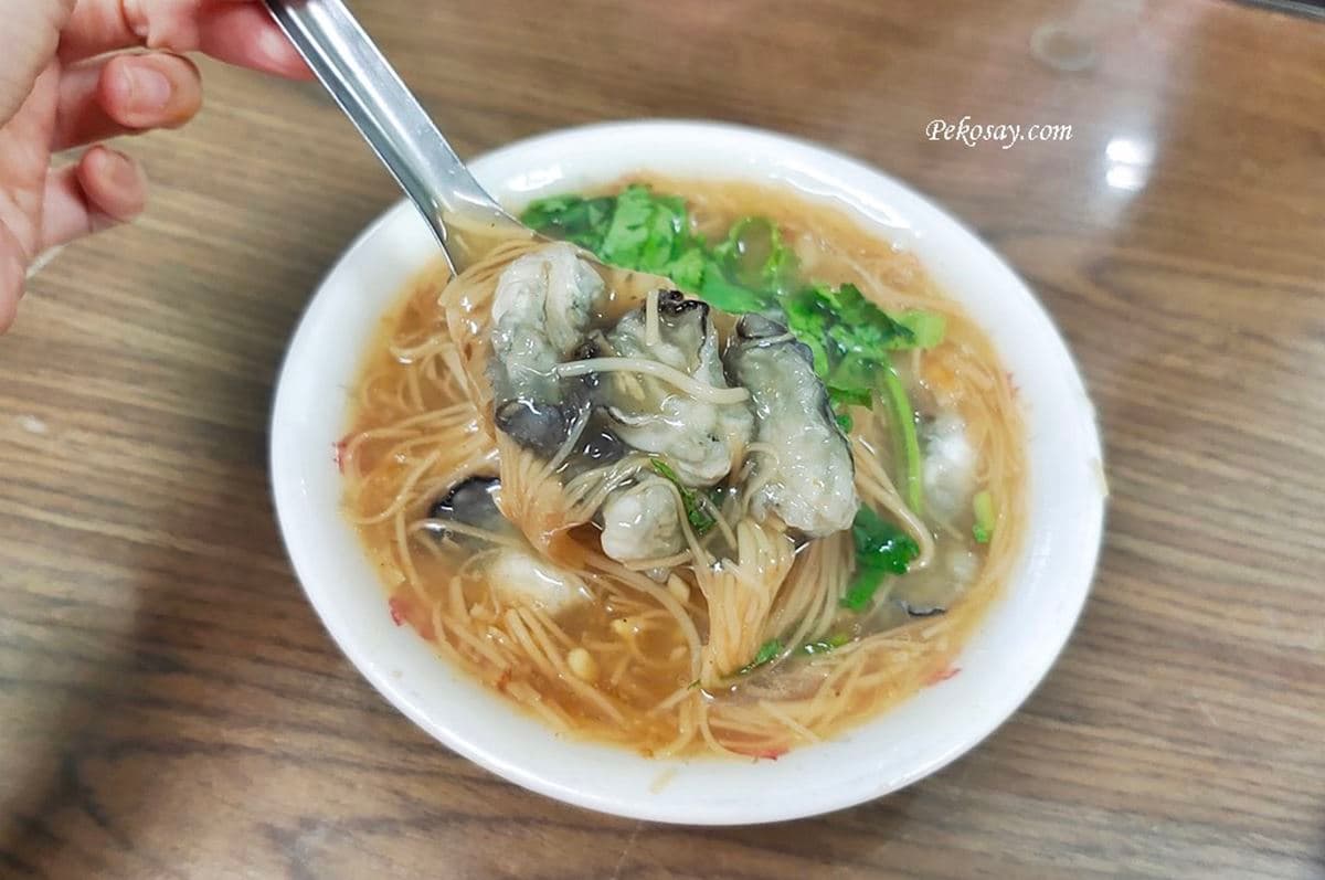 紅到國外板橋之光！排隊老店「蚵仔麵線」網評超過7000則，真材實料CP值超高