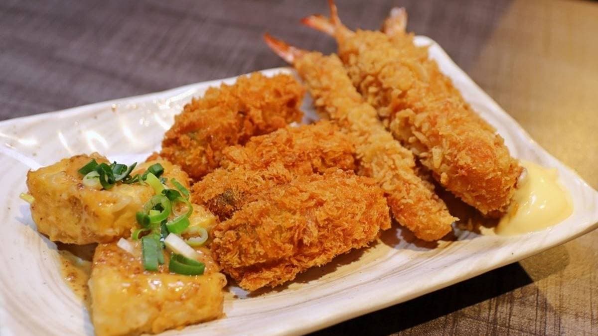 炸物的胡麻豆腐、廣島牡蠣、炸蝦也都相當推薦。（圖片來源：麥的小窩）