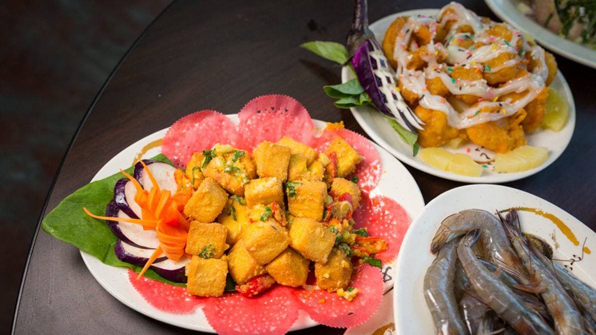 熱炒料理菜色相當多元，可以吃得過癮。（圖片來源：圍事小哥的幸福相框）